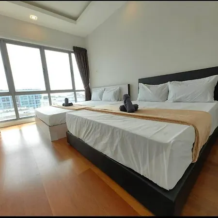 L Homestay The Loft Imago Spacious House Big Family Kota Kinabalu Exterior photo