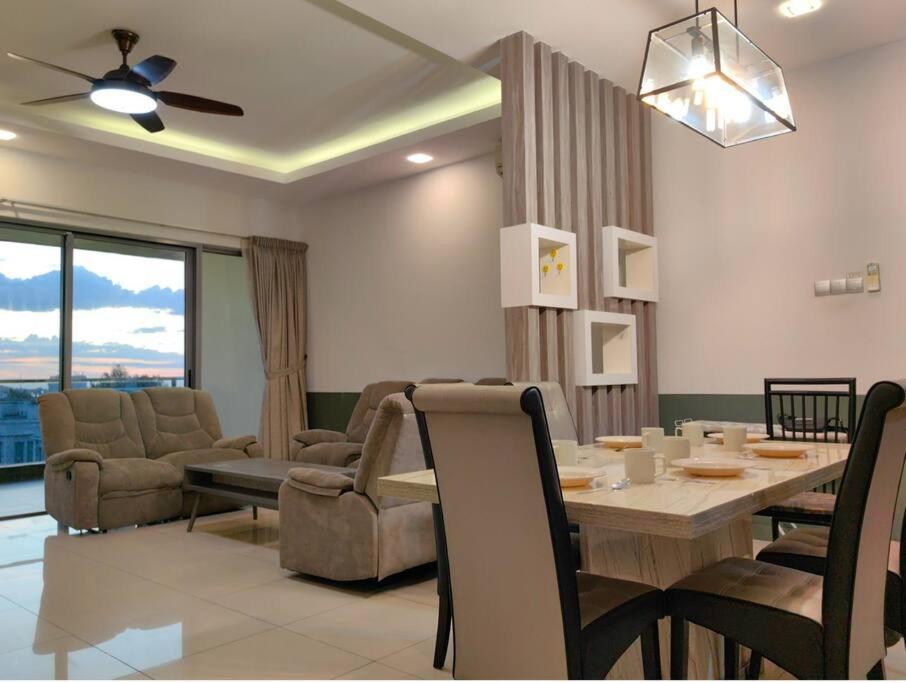 L The Loft Imago Spacious House Big Family * Kota Kinabalu