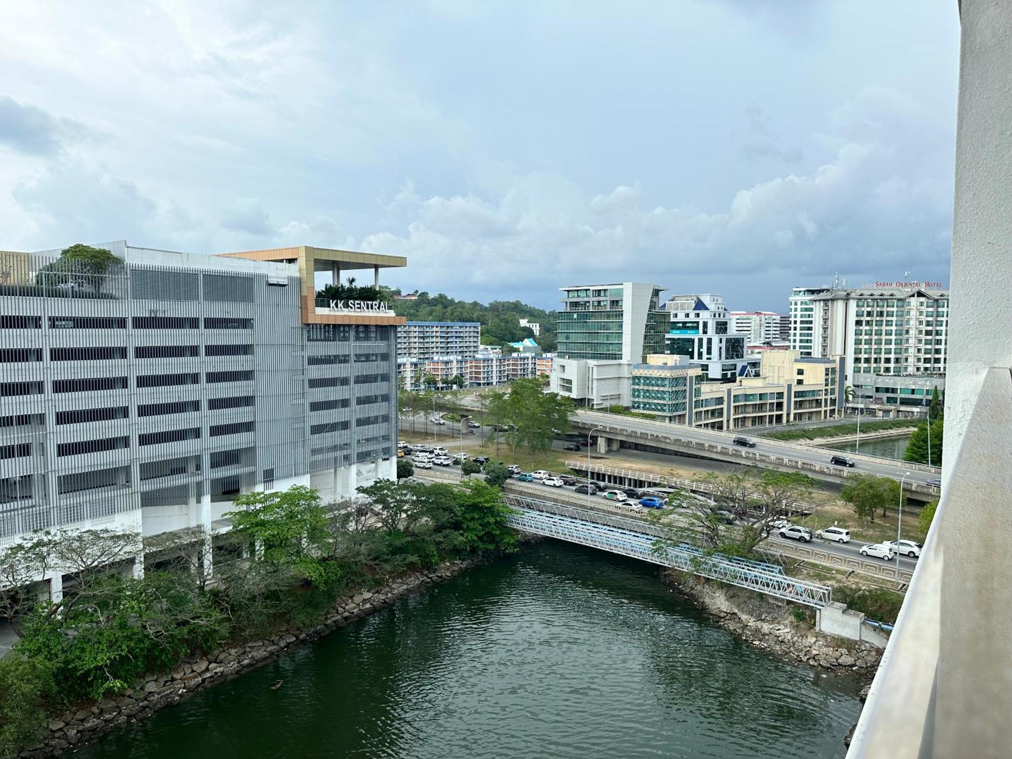 Apartment L The Loft Imago Spacious House Big Family Kota Kinabalu