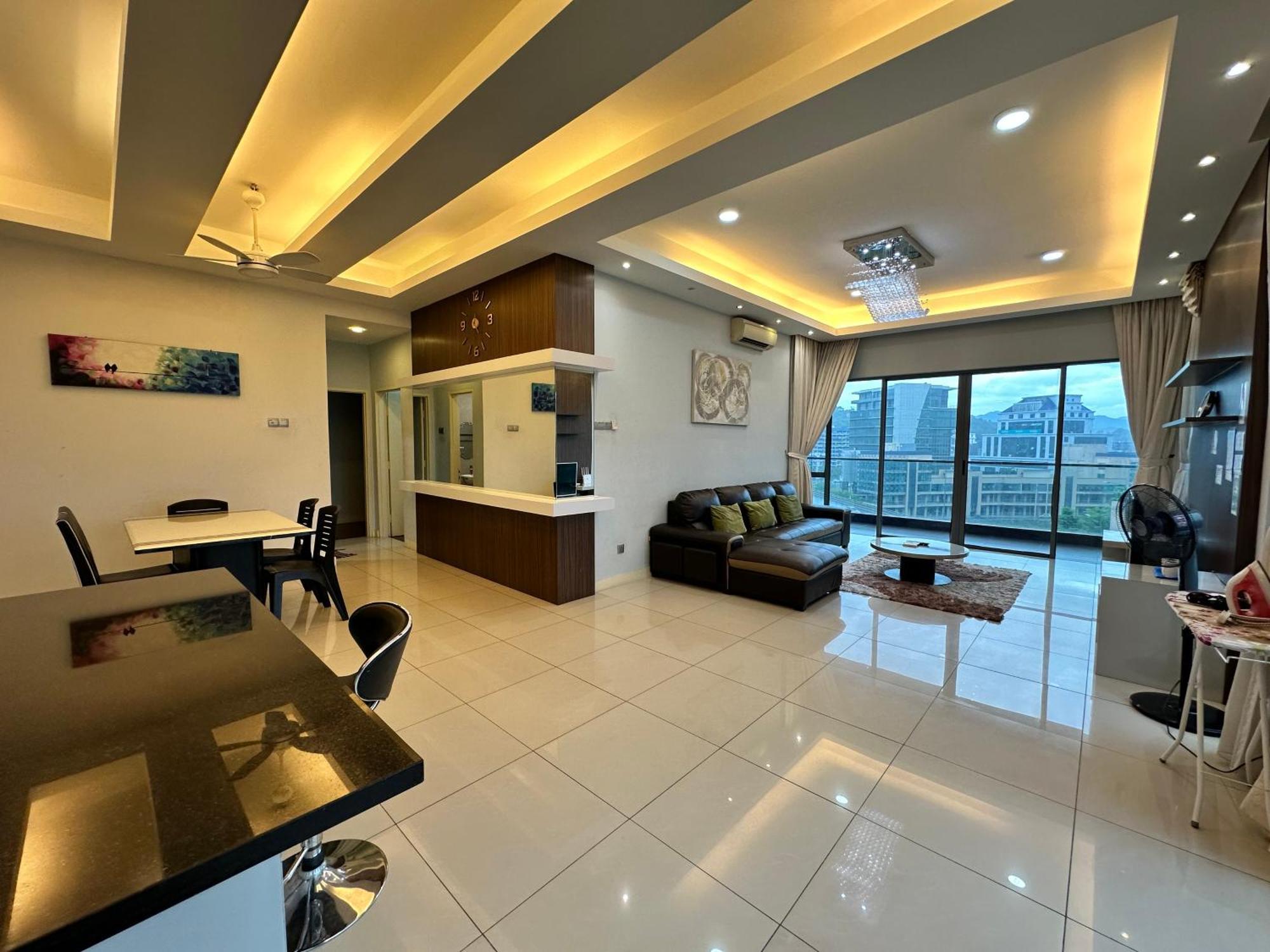 L The Loft Imago Spacious House Big Family Apartment Kota Kinabalu