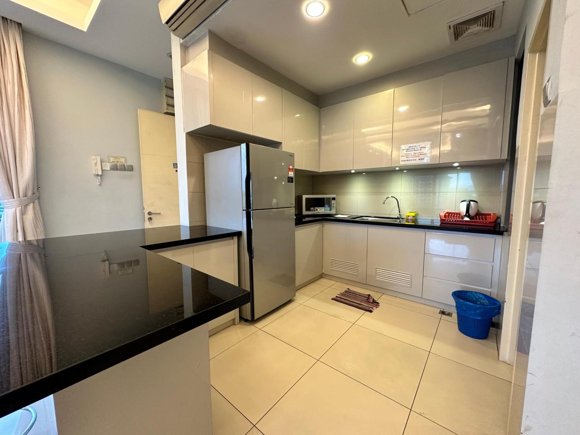 L The Loft Imago Spacious House Big Family Apartment Kota Kinabalu
