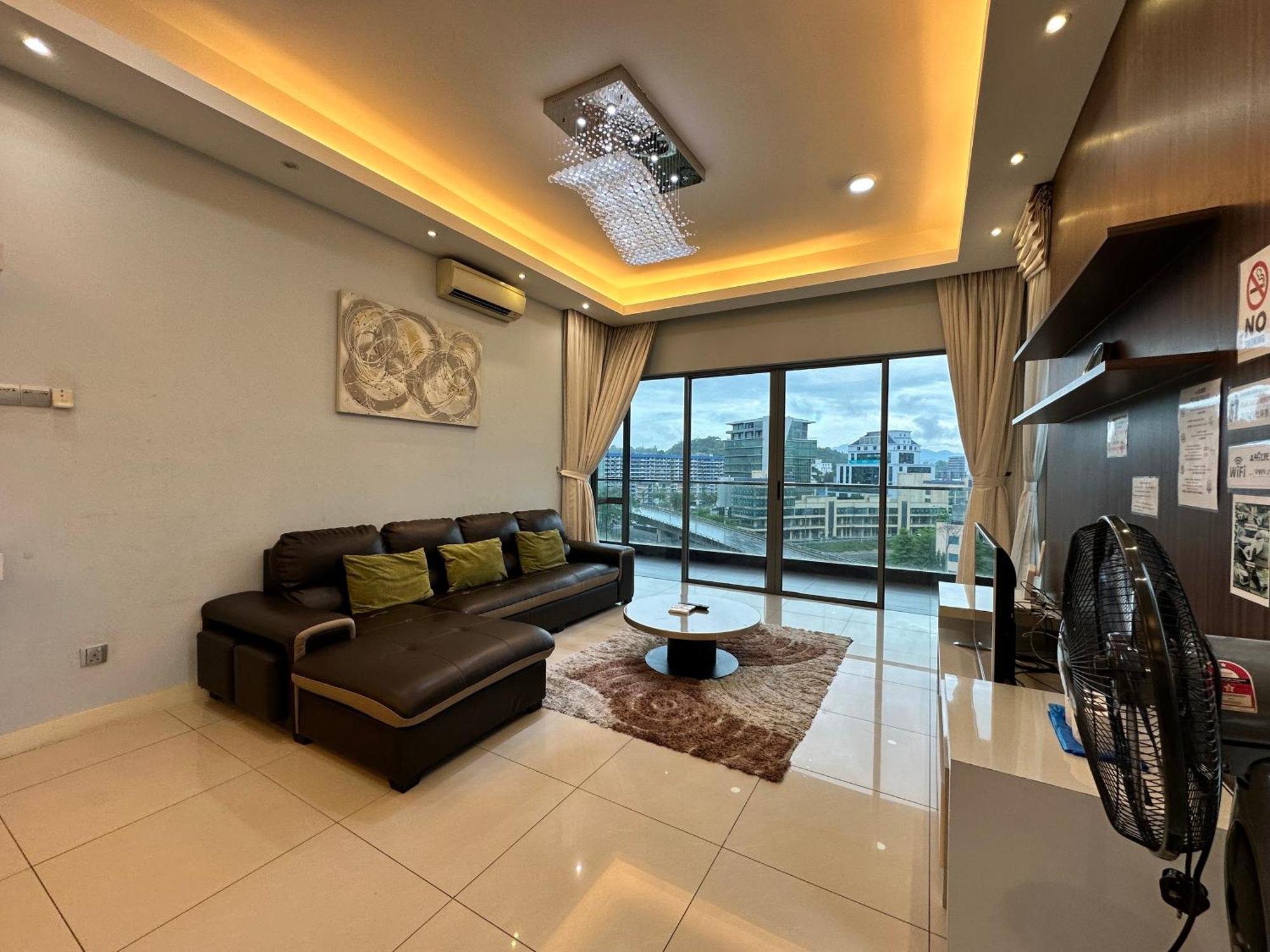 L The Loft Imago Spacious House Big Family Apartment Kota Kinabalu